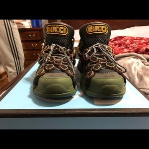 Gucci flashtrek sneaker size 8